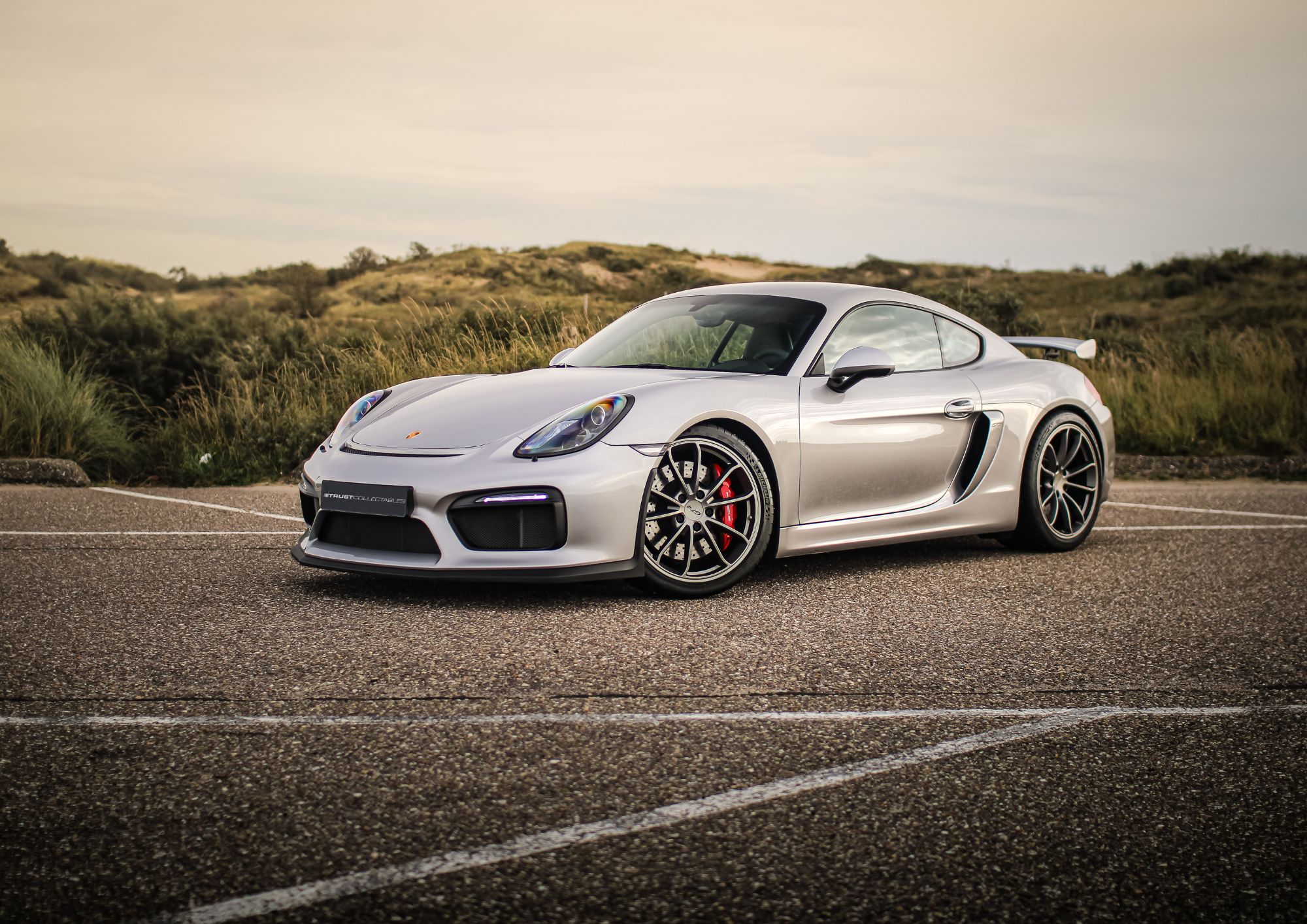Porsche Cayman GT4